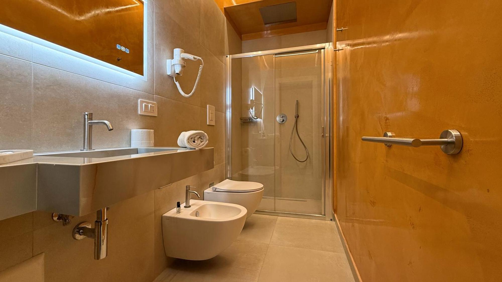 Shanti Rooms & Apartments Castello 바콜리 외부 사진